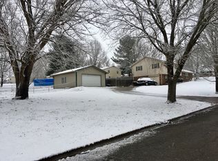 121 Cathy Dr, Paris, KY 40361