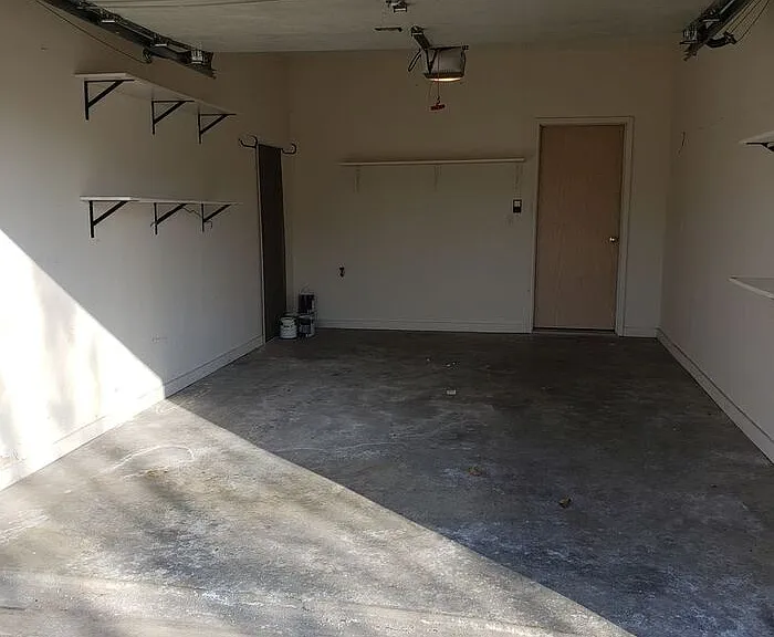 581 Woodson Ln — Photo 22