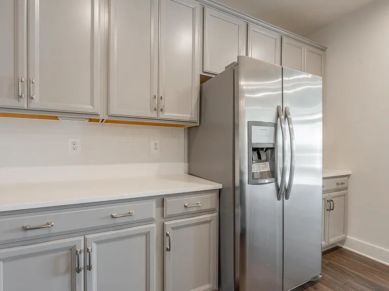 2618 Lassen Walk #A — Photo 17