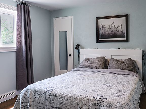 5th image of 10833 S Avenue D