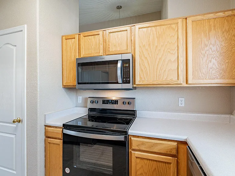4504 W Sun Quest St — Photo 11
