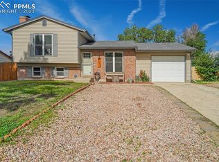 2544 Prescott Cir W, Colorado Springs, CO 80916