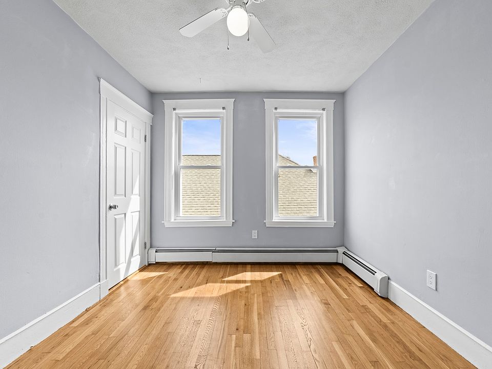 1st image of 516 Washington St #2
