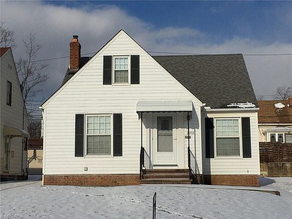 2nd image of 20513 Mountville Dr
