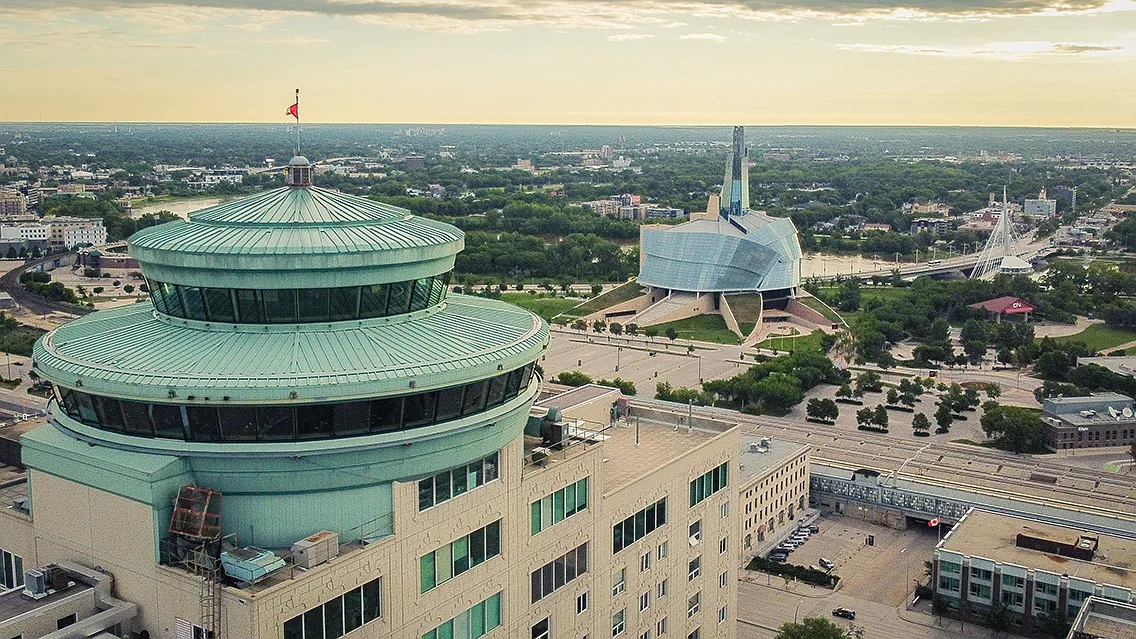 Fort Garry Place I — Photo 3