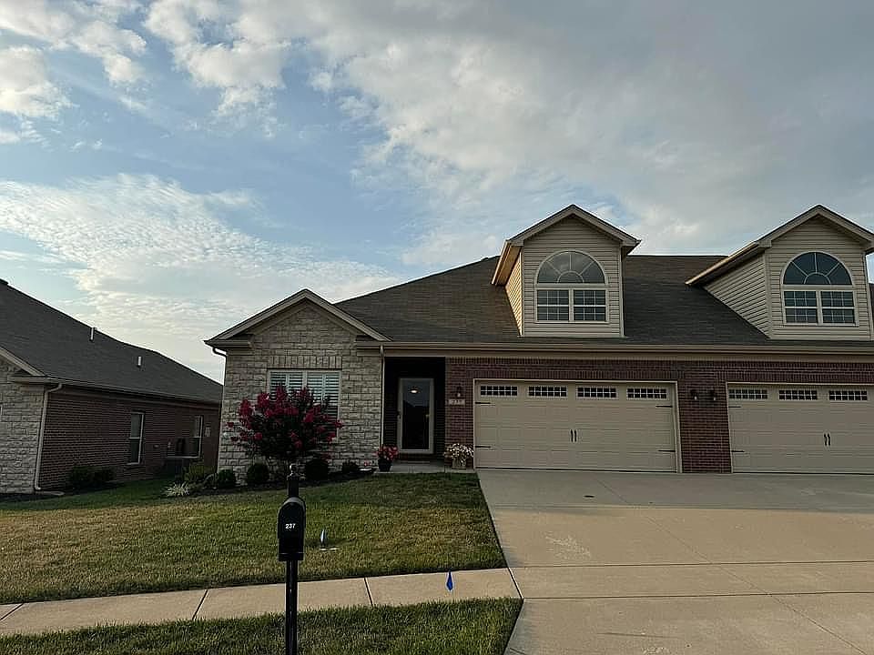 1st image of 237 Twin Springs Ct