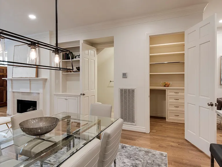 5144 Chevy Chase Dr — Photo 13