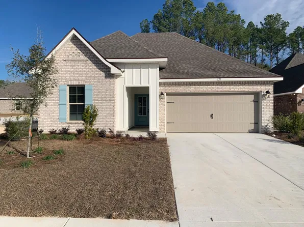 121 Apollo Ave E, Freeport, FL 32439