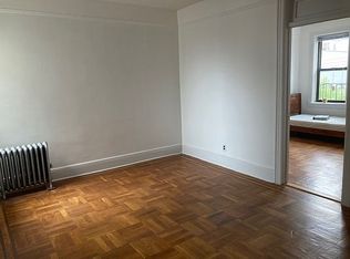 34-33 30th St #3F, Astoria, NY 11106