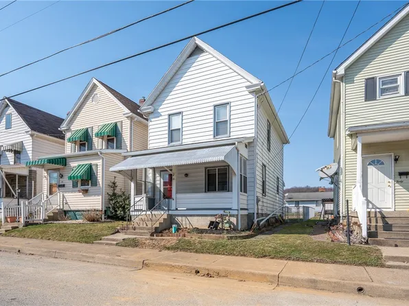 38 E 2nd Ave, Latrobe, PA 15650