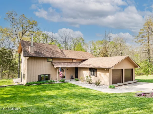 5578 E Raitt Rd, Hartsburg, MO 65039