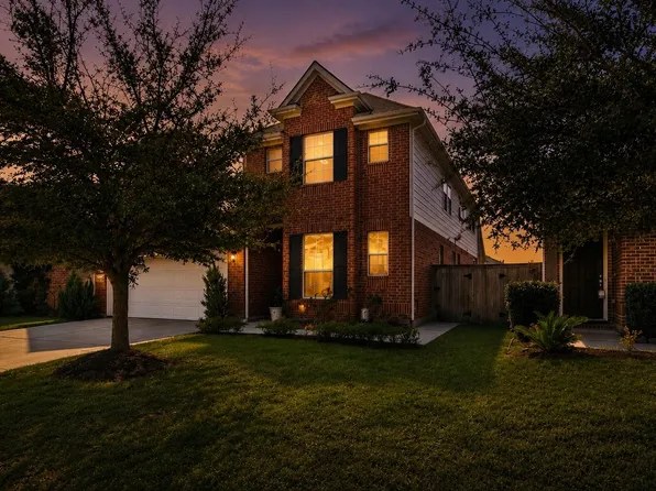 19935 Whistle Creek Ln, Cypress, TX 77433