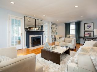 12 Krone Pl, Hackensack, NJ 07601