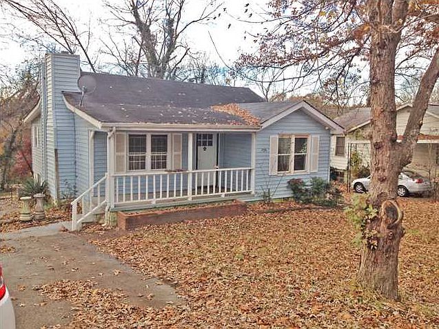 1st image of 417 Warren St