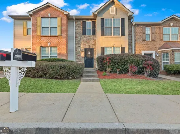 4415 Pinscher St, Union City, GA 30291