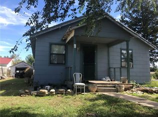 301 E 3rd St, Rocky, OK 73661