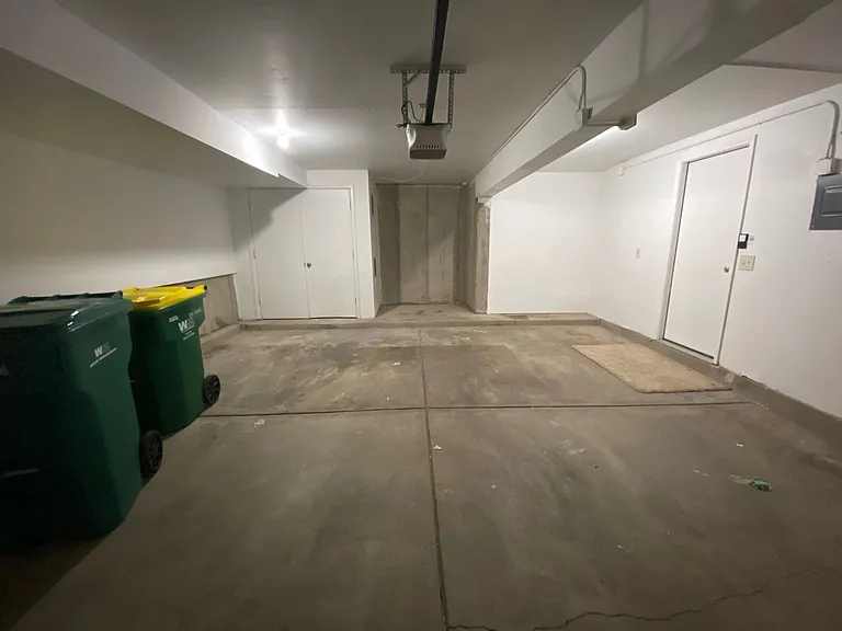 4120 Autumn Heights Dr #F — Photo 24