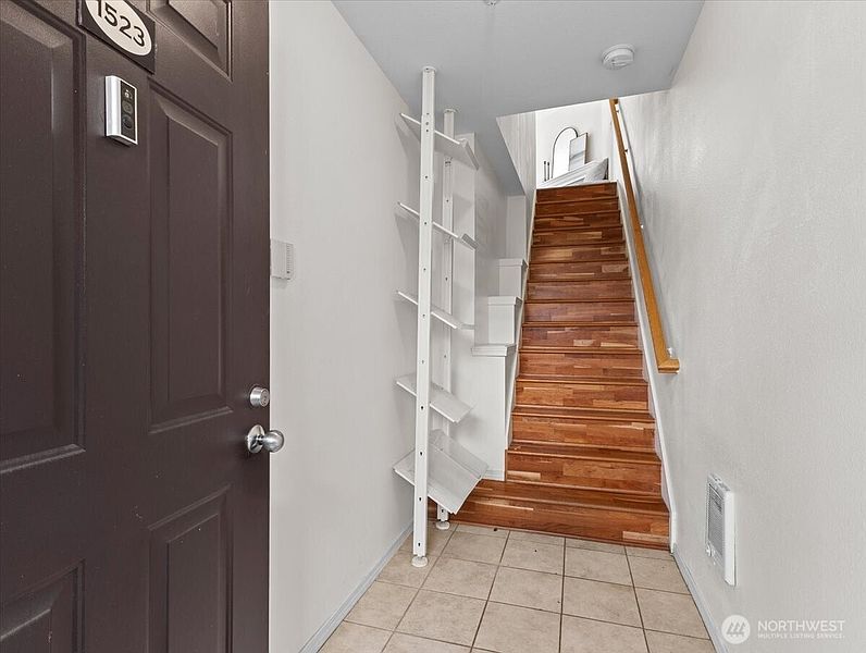 4th image of 1523 SE Cutter Lane