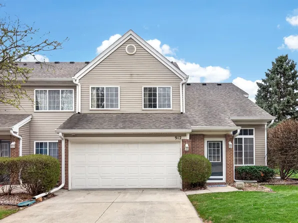 6855 Woodland Ave Unit 912, West Des Moines, IA 50266