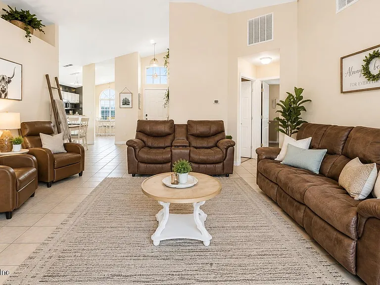 232 Judith Way — Photo 12