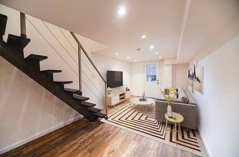 1st image of 142 Sullivan St #2A