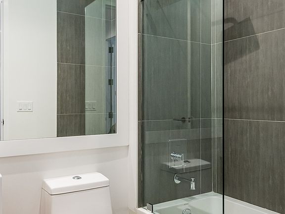 4th image of 1065 Bedford Ave Unit 3A