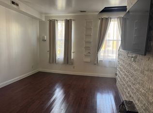 646 South St #2, Philadelphia, PA 19147