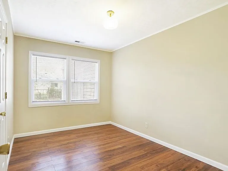 1436 E Lynn Dr — Photo 10