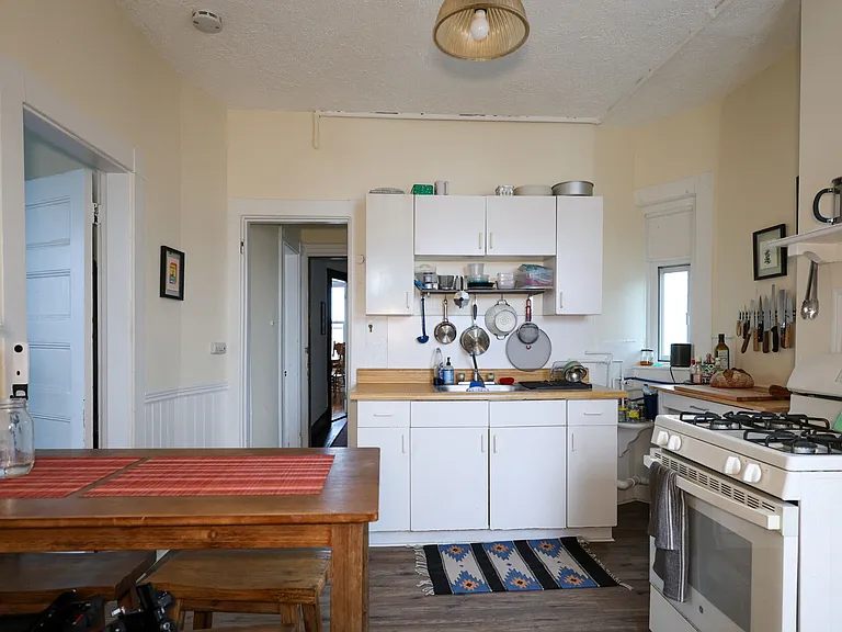 38 Jefferson St #1A — Photo 5