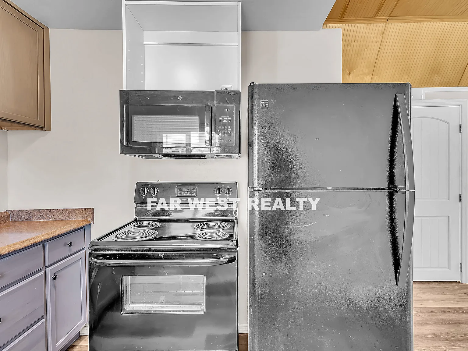 1 bed, 400 sqft, $900 — Photo 4