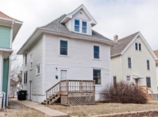 521 14th St SE, Cedar Rapids, IA 52403