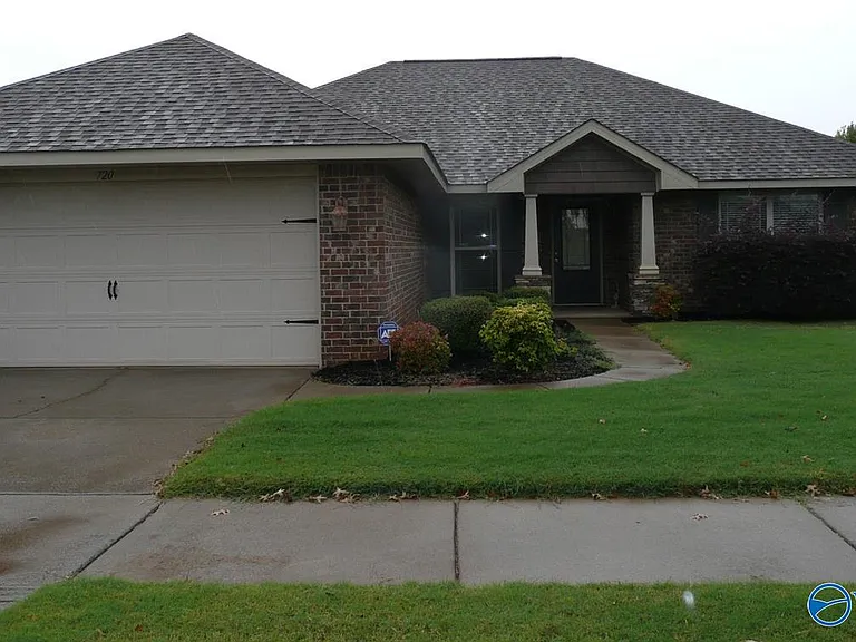 720 River Landing Blvd SW — Photo 1