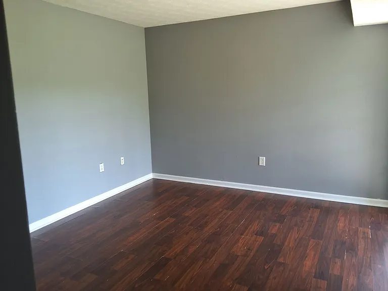 111 Kenilworth Ct — Photo 14