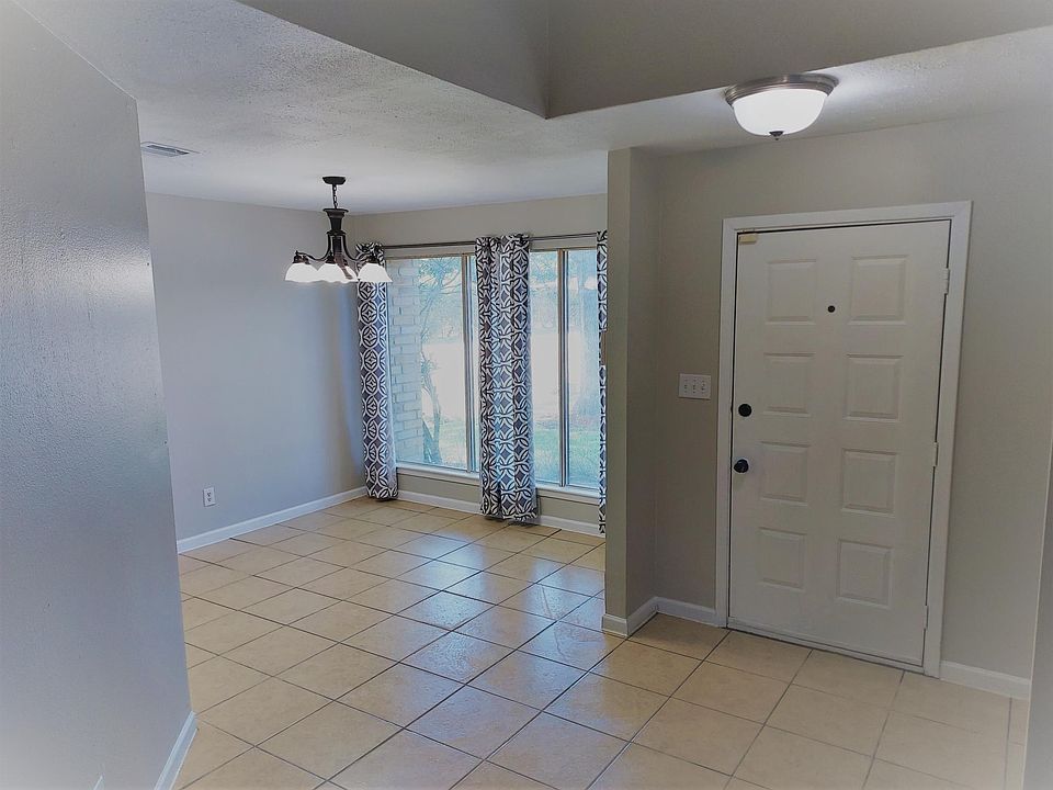 Beautiful dining area