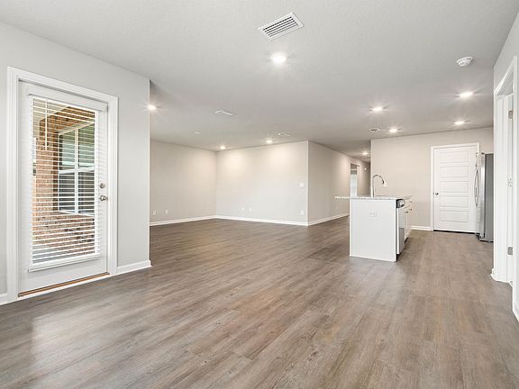 5th image of 2535 Arbordale Loop