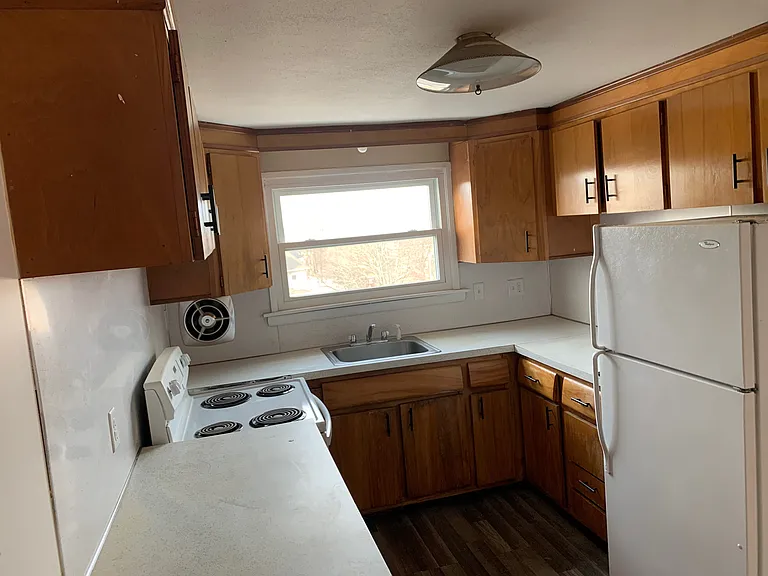 22 Park Pl #9R — Photo 6