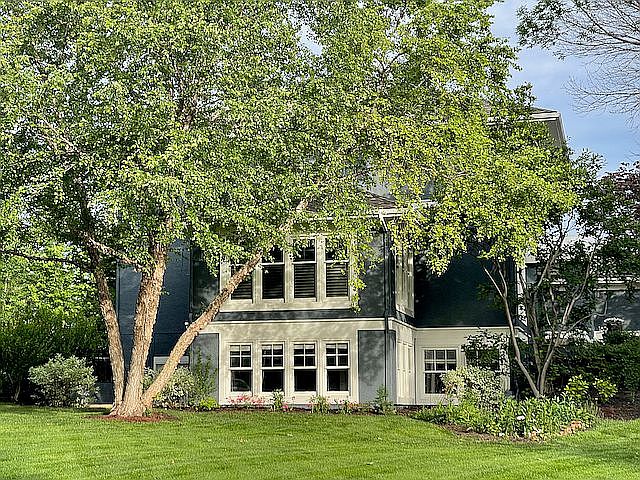 2nd image of 15464 Ironhorse Cir