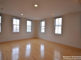 105 2nd St #1F, Cambridge, MA 02141