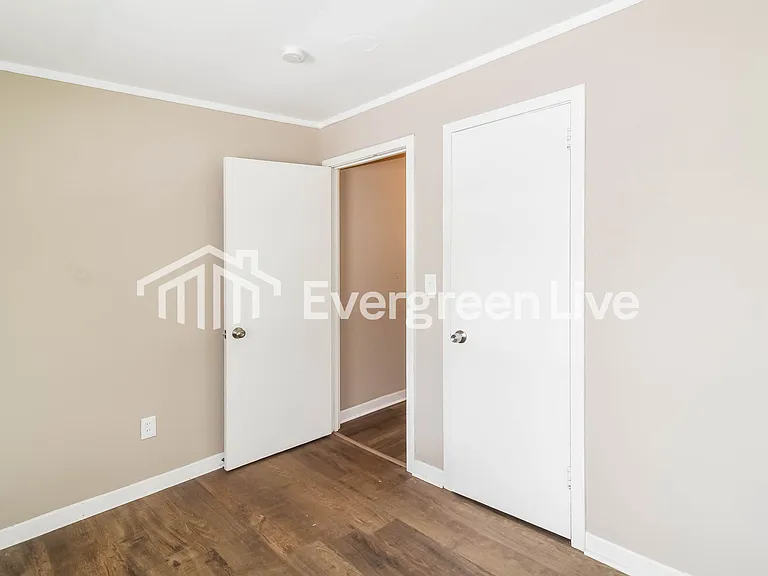449 Forest Hills Dr — Photo 7