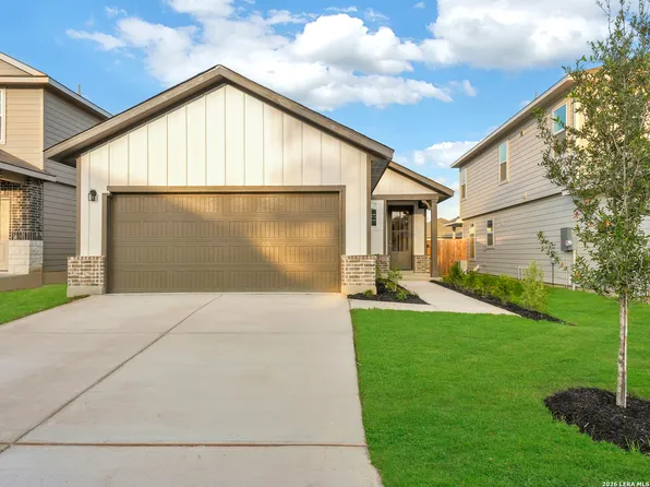 1546 Esmeralda Grv, San Antonio, TX 78253
