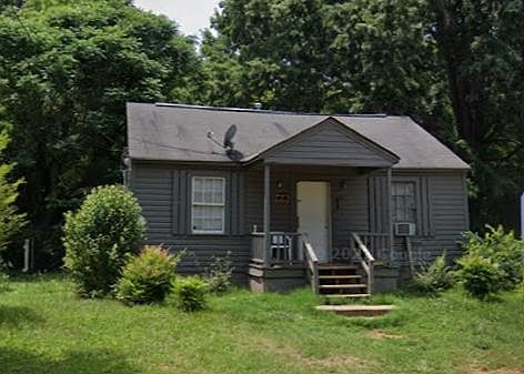 2nd image of 1220 5th St
