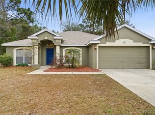 57 Pine Dr, Homosassa, FL 34446