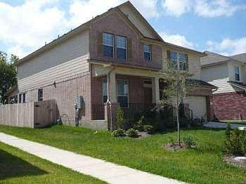 1st image of 1516 Weatherford Dr