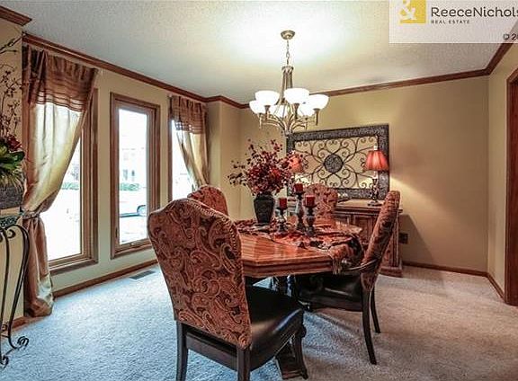 Super Chic Dining Room!