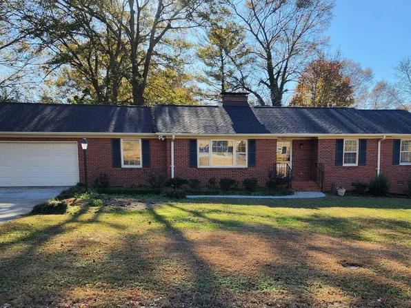 11 New Castle Way, Greenville, SC 29615