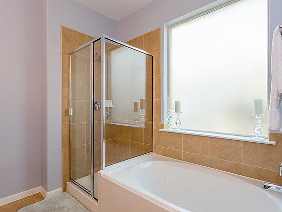 3rd image of 6006 Bridgeside Ln