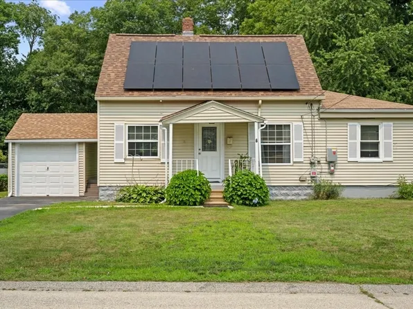 6 Oakwood Ave, Auburn, MA 01501