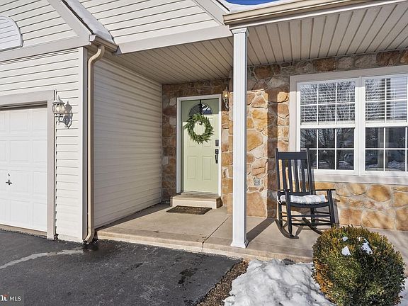 4th image of 1 Gleneagles Rd