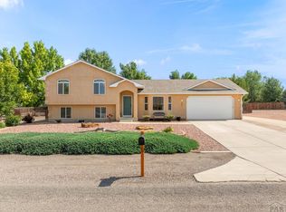 451 W Gateway Dr, Pueblo West, CO 81007