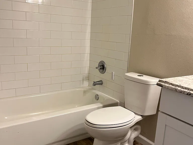3509 S Avenue A #10 — Photo 7